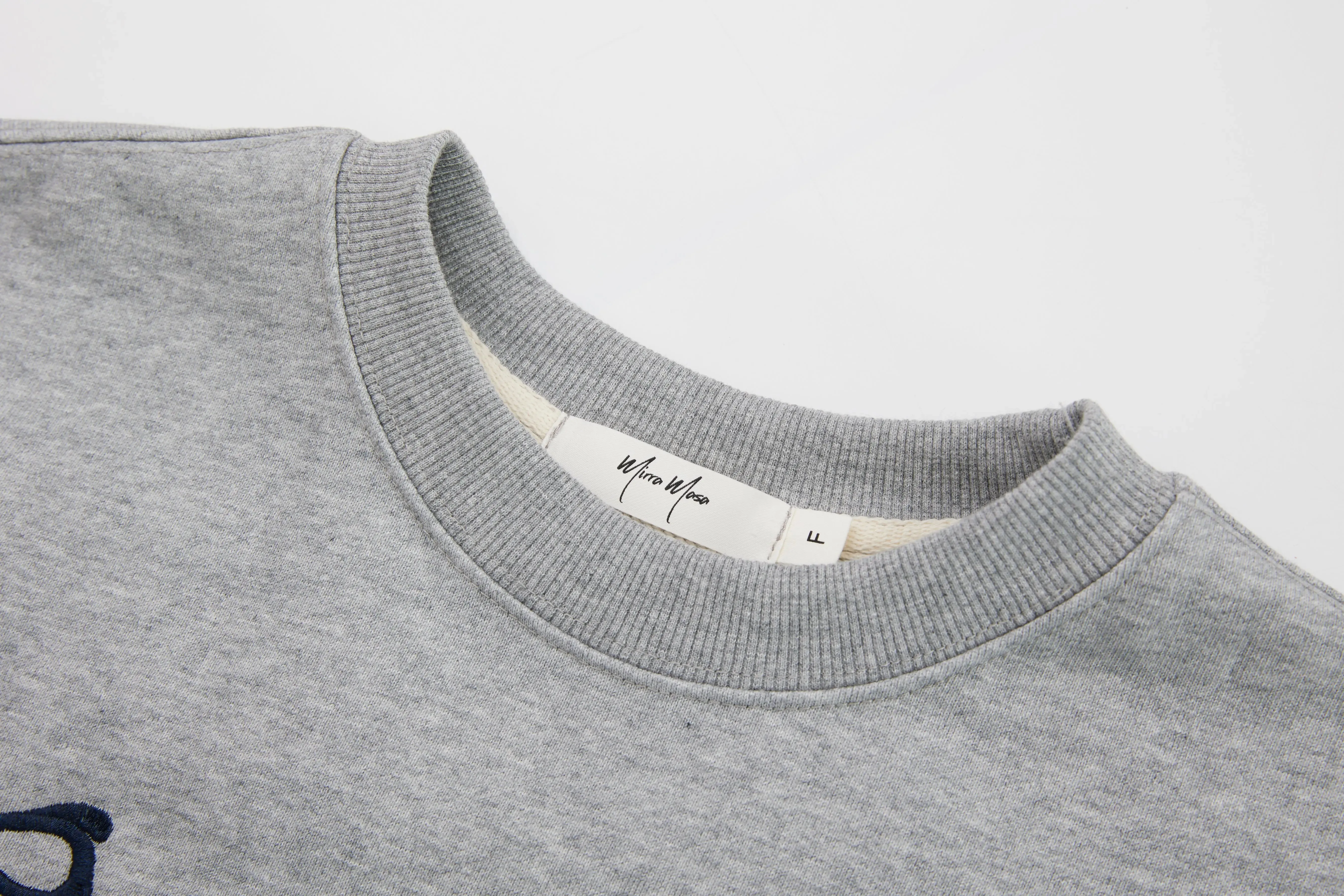 83621 Crewneck Top