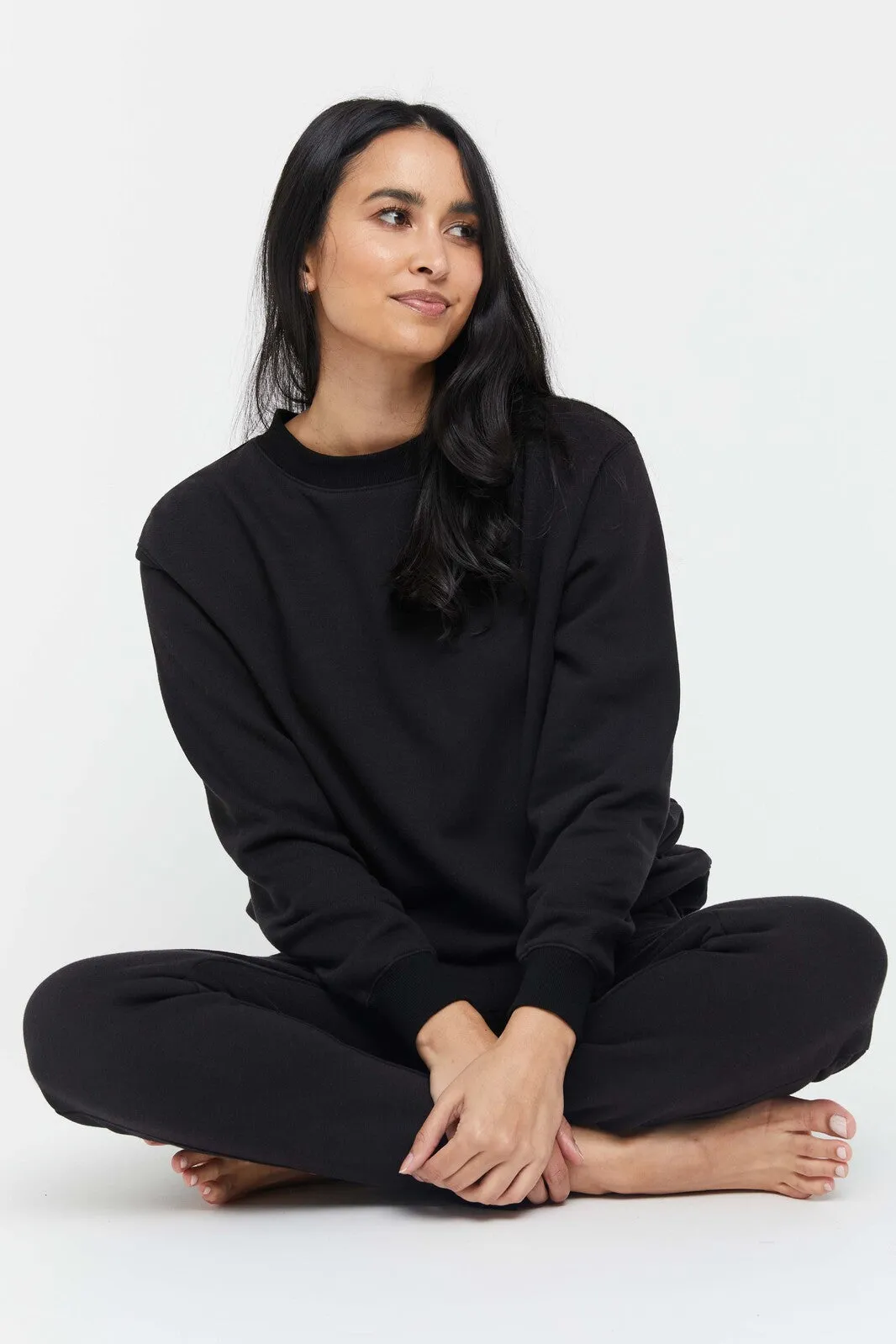 Bamboo Essential Fleece Top - Black