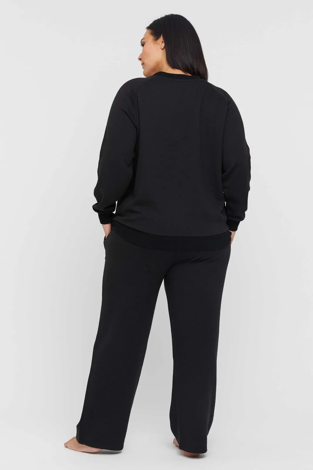 Bamboo Essential Trackpant - Black