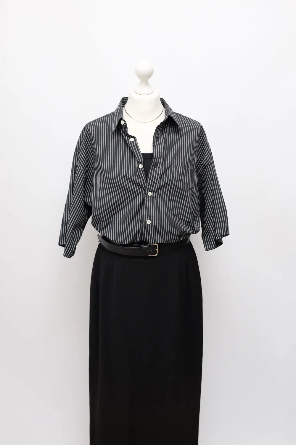 BLACK WHITE PINSTRIPED OVERSHIRT