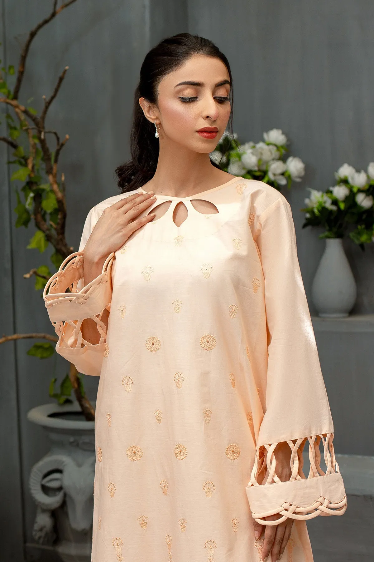 Ladies 3 Piece Unstitched Suit Chikankari Lawn USA-1028