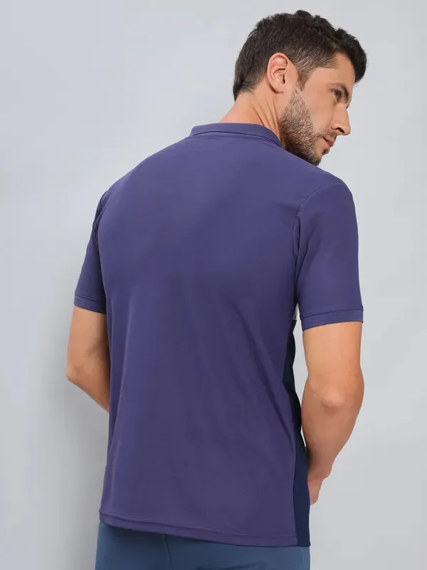 Men Colorblock Slim Fit Polo T-shirt with MATPIQ