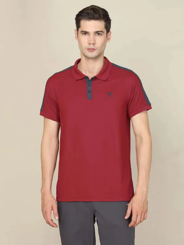 Men Colorblock Slim Fit Polo T-shirt with MATPIQ