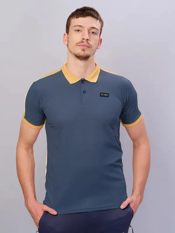 Men Colorblock Slim Fit Polo T-shirt with MATPIQ