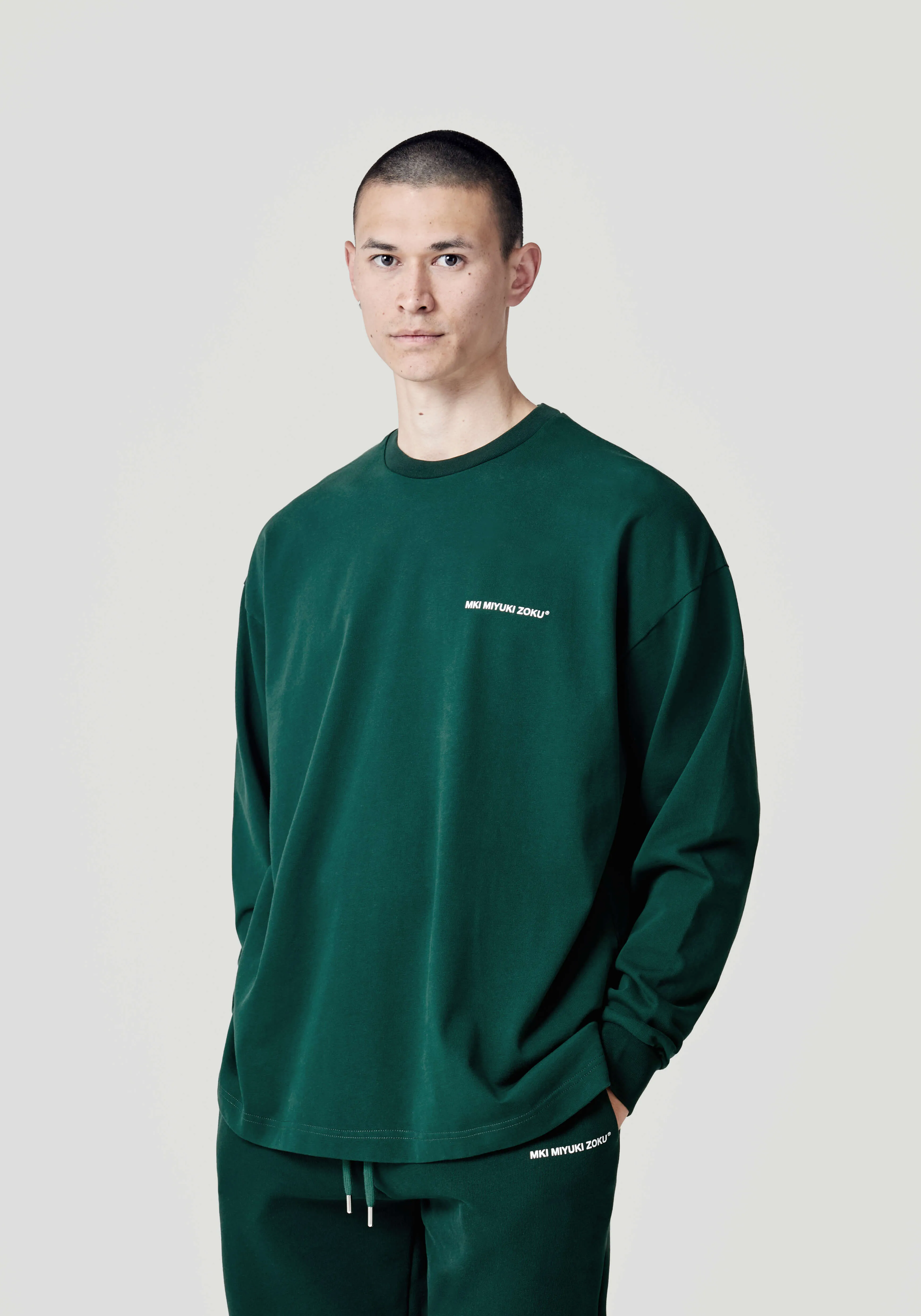 MKI UNIFORM LONGSLEEVE T-SHIRT