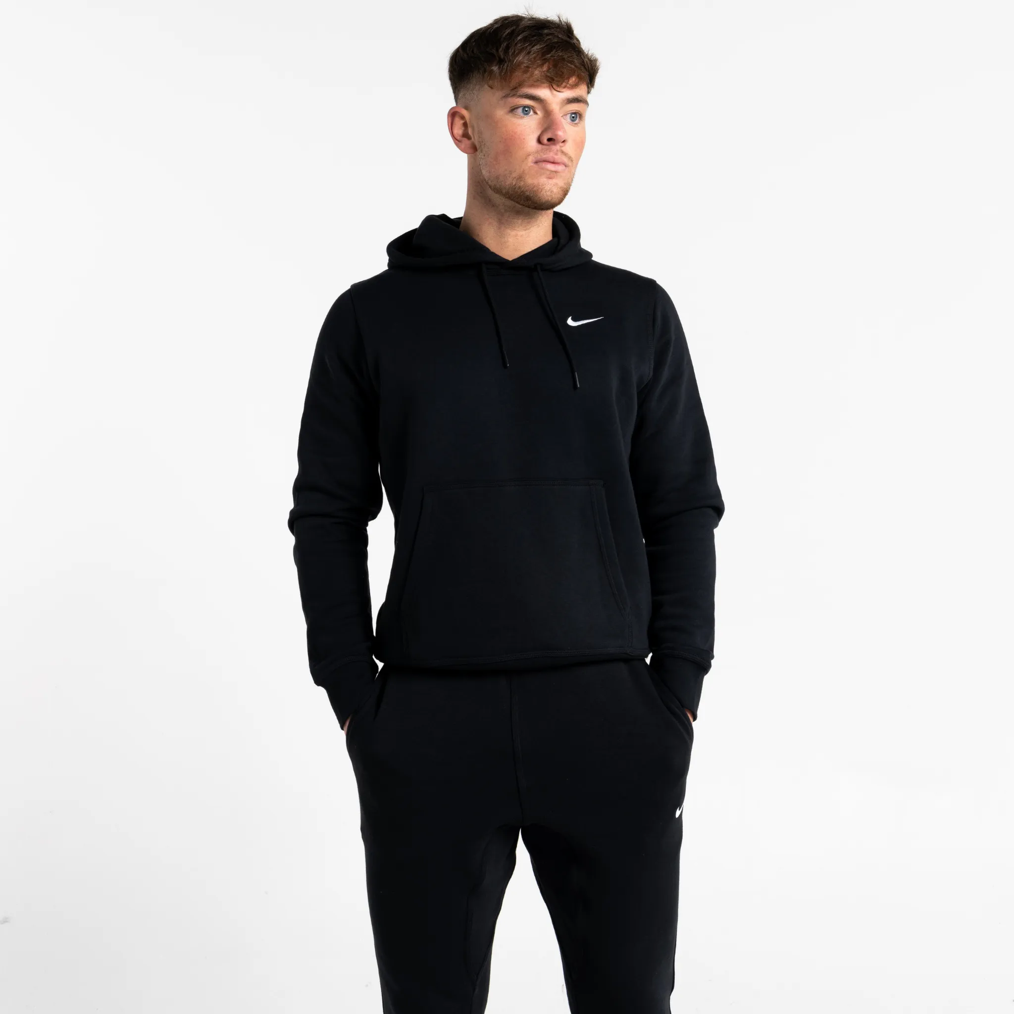 Nike Club Set - Hoodie & Joggers - Black