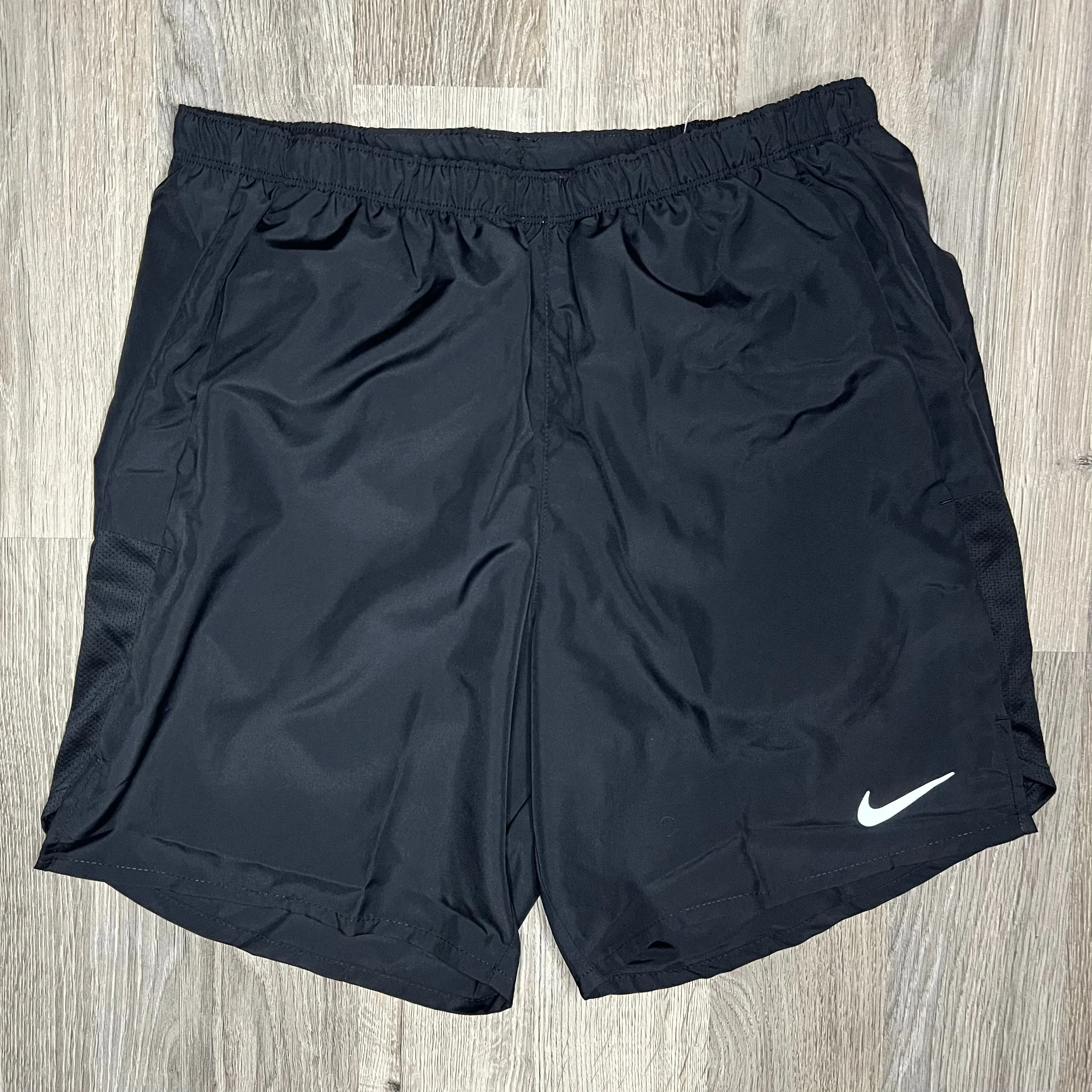 Nike Miler & Challenger Set - Tee & Shorts - Beetroot / Black