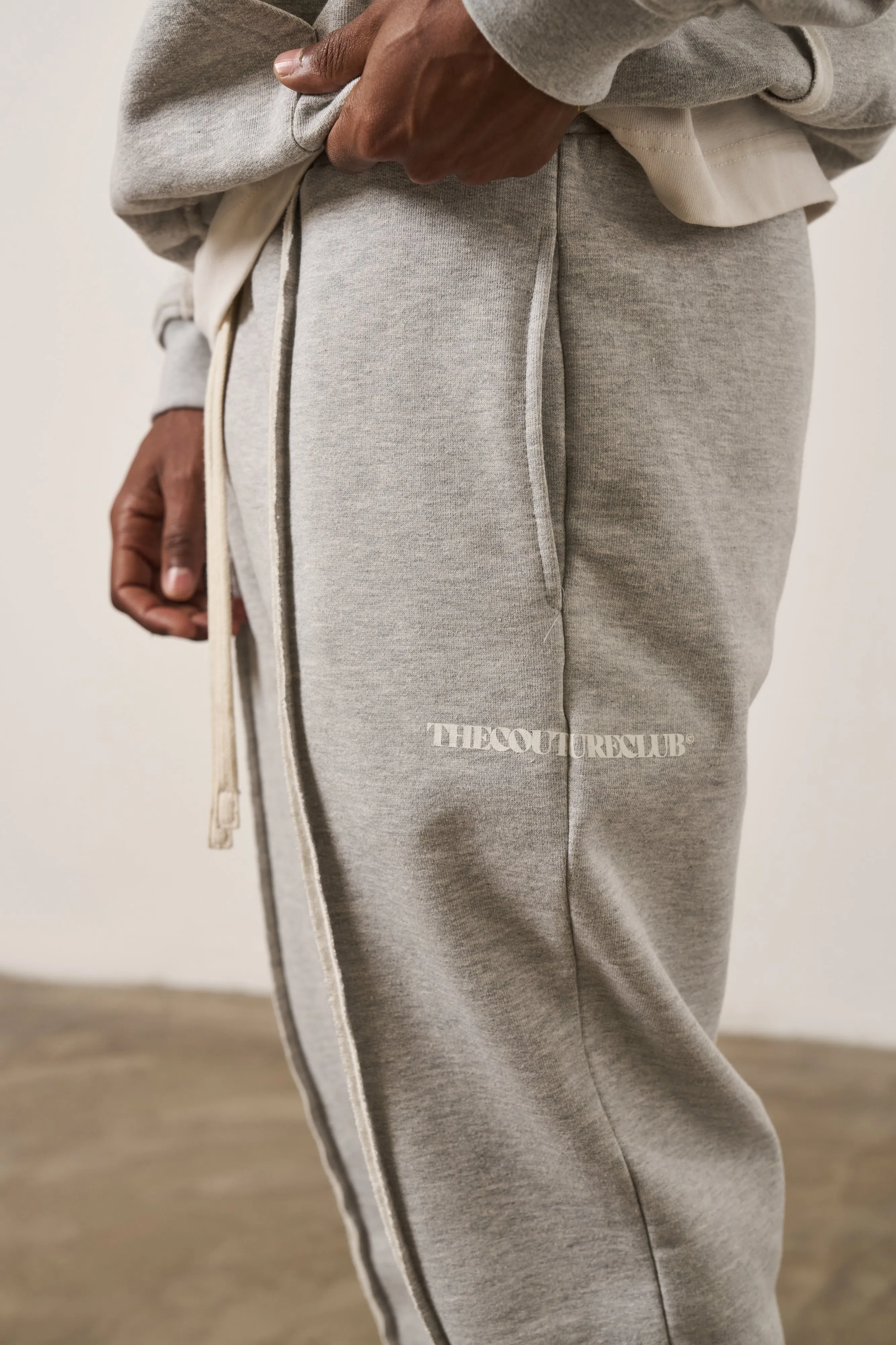 RAW SEAM STRAIGHT LEG JOGGERS - GREY MARL